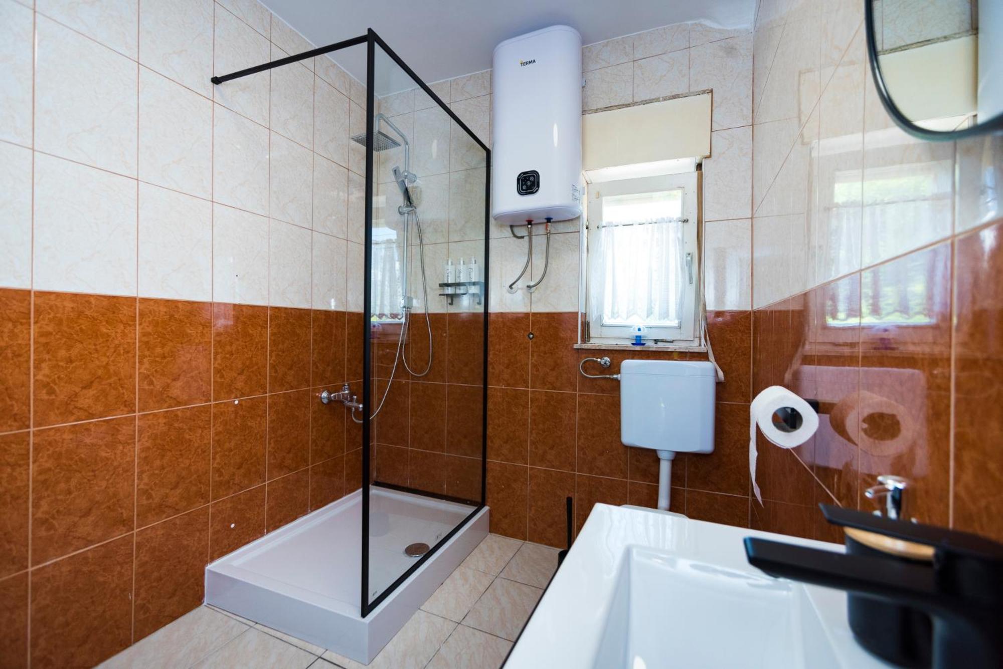 M&M Pelivan Apartments Солин Екстер'єр фото